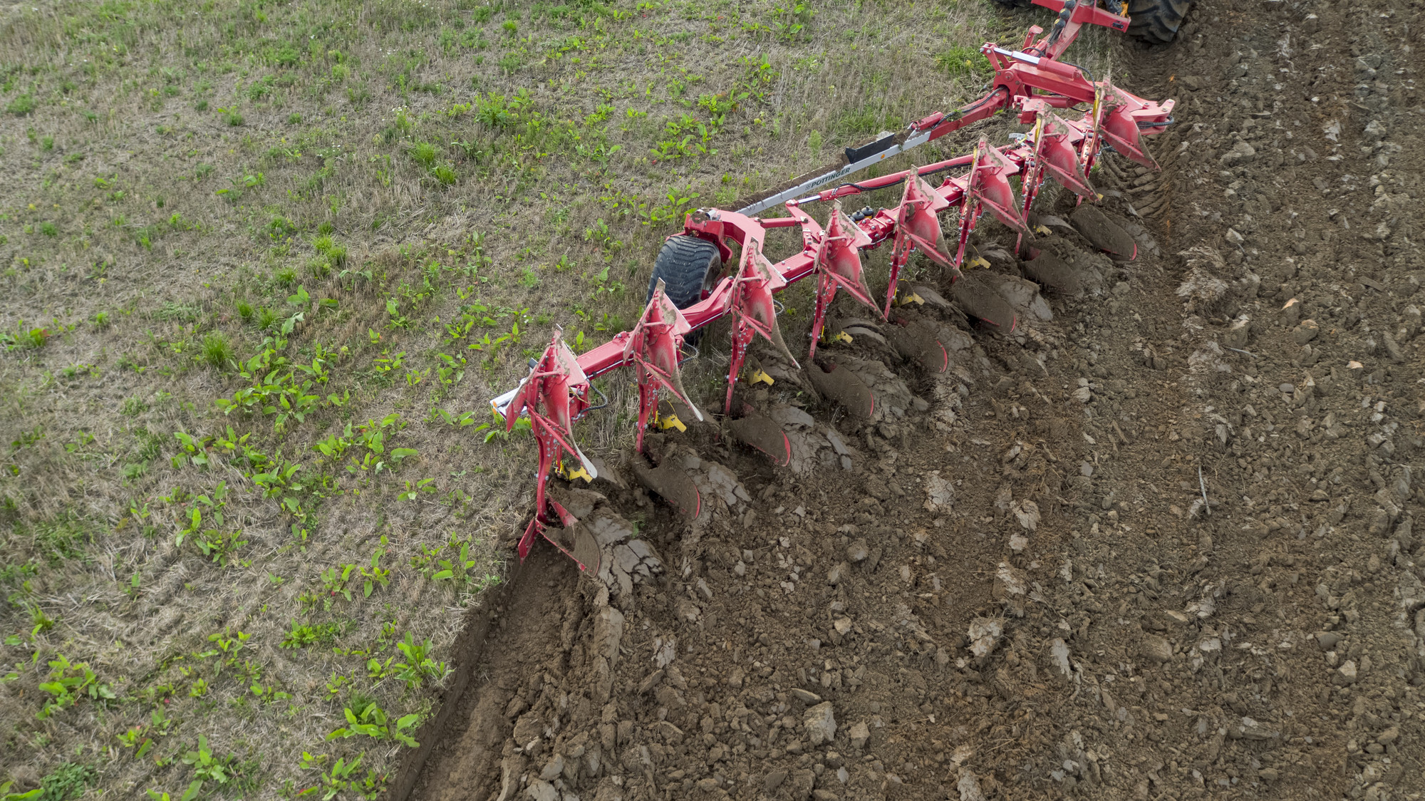 SERVO_T_6000_Fendt_Drohne_131024_DJI_0127-1.jpg